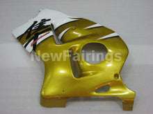 Cargar imagen en el visor de la galería, White and Golden Factory Style - GSX1300R Hayabusa 99-07