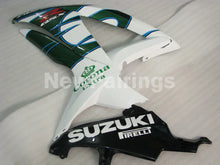 Cargar imagen en el visor de la galería, White and Green Corona - GSX-R600 08-10 Fairing Kit