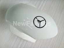 Cargar imagen en el visor de la galería, White and Green Jordan - GSX-R600 06-07 Fairing Kit -