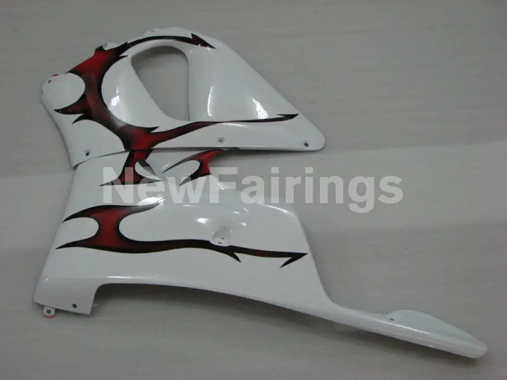 White and Red Flame - CBR 919 RR 98-99 Fairing Kit -