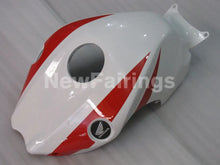 Cargar imagen en el visor de la galería, White and Red Green Castrol - CBR1000RR 08-11 Fairing Kit -