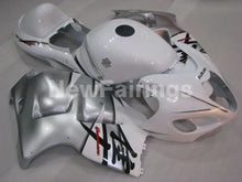 Cargar imagen en el visor de la galería, White and Silver Factory Style - GSX1300R Hayabusa 99-07