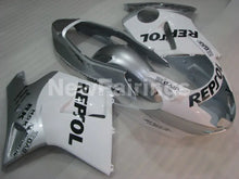 Cargar imagen en el visor de la galería, White and Silver Repsol - CBR 1100 XX 96-07 Fairing Kit -