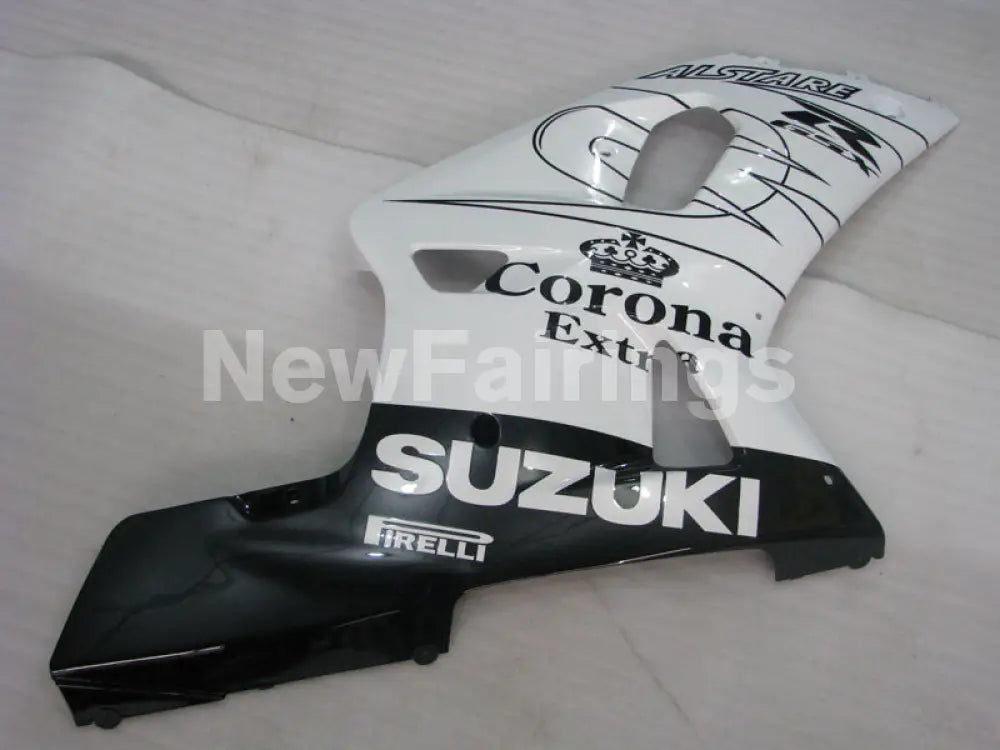 White and Black Corona - GSX-R750 00-03 Fairing Kit