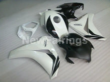 Cargar imagen en el visor de la galería, White and Matte Black Factory Style - CBR1000RR 08-11