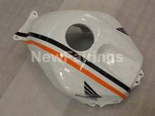 Cargar imagen en el visor de la galería, White and Orange Black Repsol - CBR600RR 05-06 Fairing Kit -