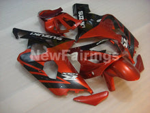 Cargar imagen en el visor de la galería, Wine Red and Black Factory Style - GSX-R600 04-05 Fairing