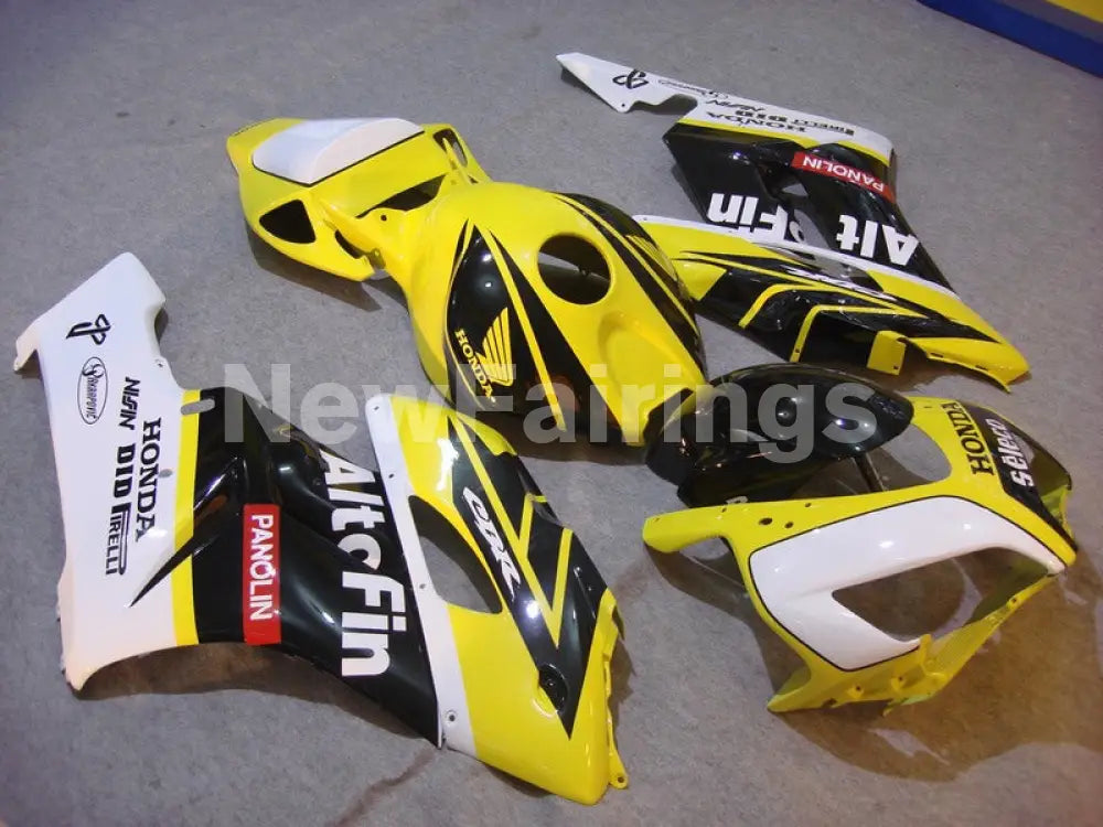 Yellow and Black PIRELLI - CBR1000RR 04-05 Fairing Kit -